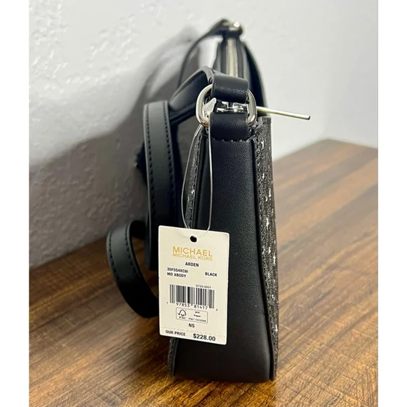 Michael Kors Arden Medium Black Star Print Crossbody Bag with Zip Closure - Picture 8 of 8